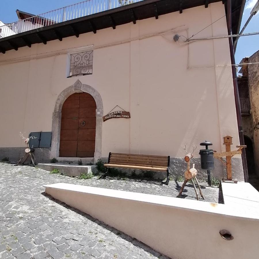 Piazzetta Del Forno - Monolocale Con Soppalco Lägenhet Assergi Exteriör bild
